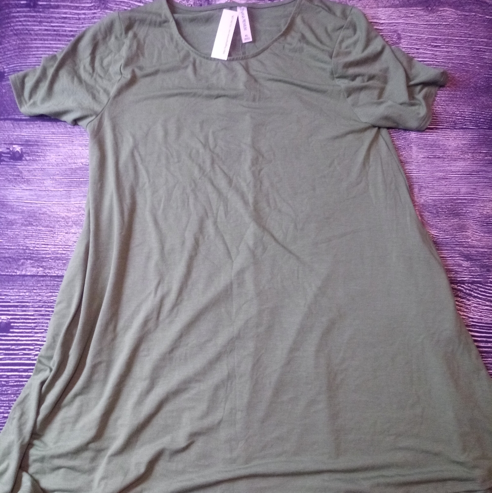 Zenana Tunic w/Hidden Pockets